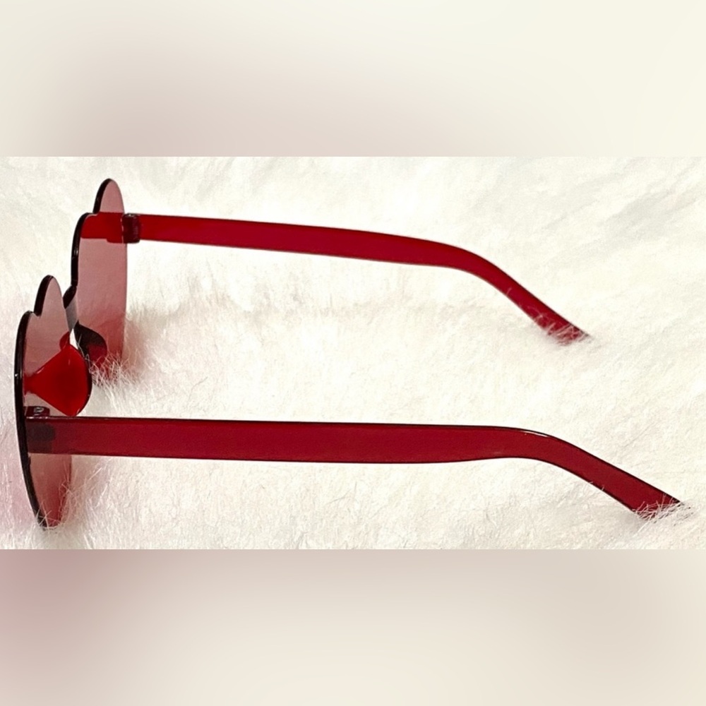 Red Heart Shaped Rimless Sunglasses Special Occasion Party Boho Y2K Festival - Picture 7 of 12